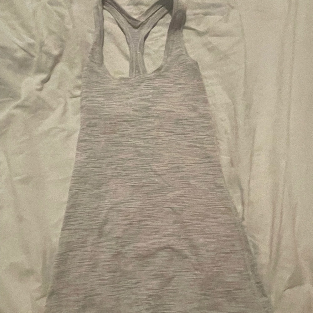 Lululemon tank top
